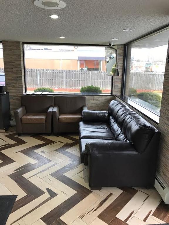Travelodge By Wyndham Avenel Woodbridge Bagian luar foto